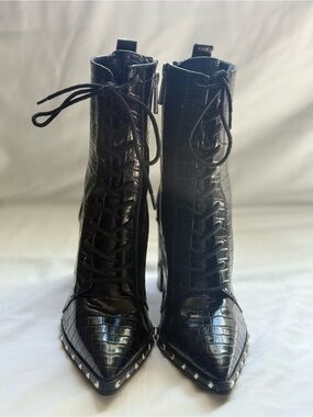 Charles David Croc Embossed Studded Lace Up Boots Black Heeled Ankle 7.5